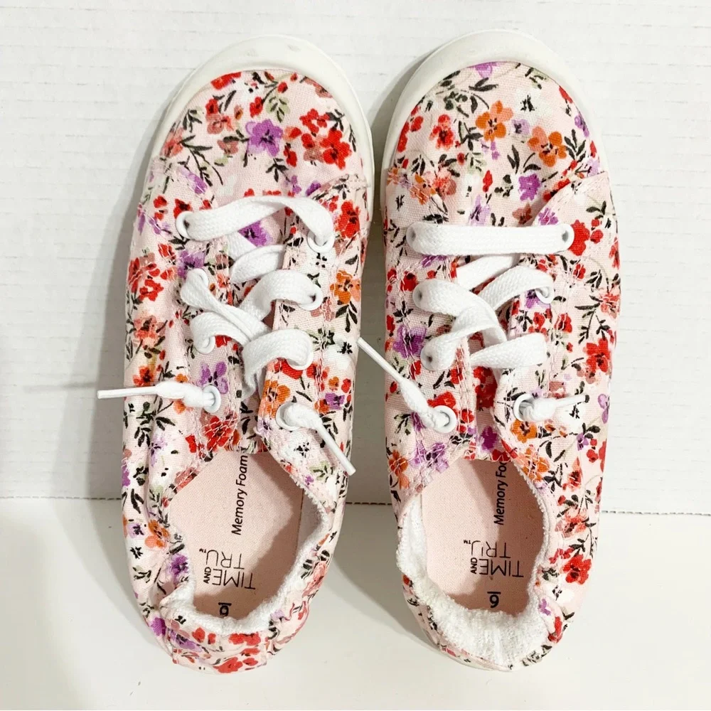 Time and Tru Memory Foam Floral Pink Lace Up Slip On Tru’s Scrunch Back Sneakers